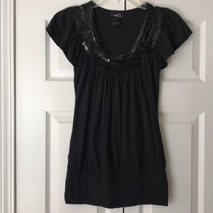 Feminine flutter sleeve with sequins sparkle neckline, size s